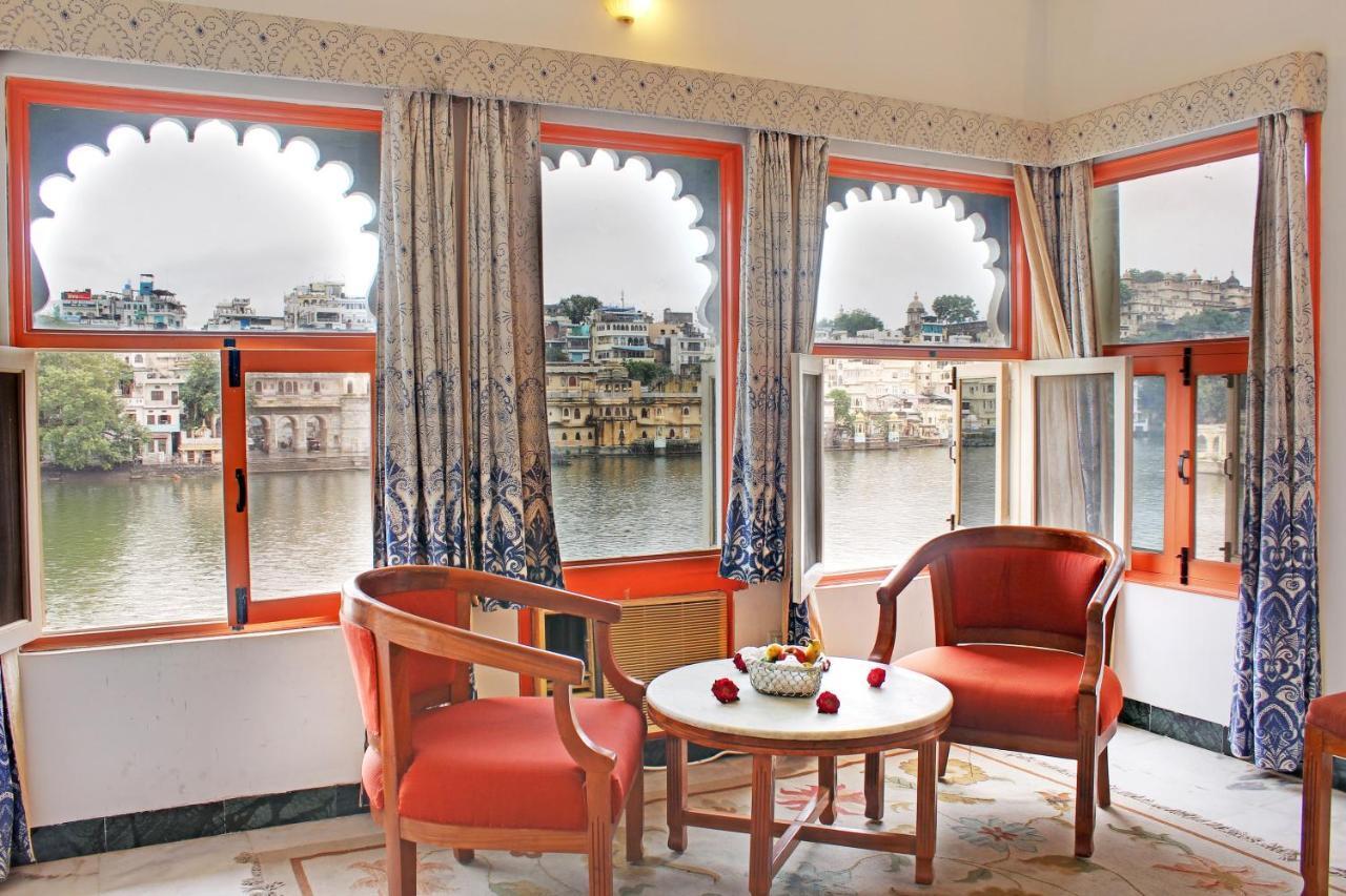 Sarovar - Lake Facing Boutique Hotel On Lake Pichola Удайпур Екстер'єр фото