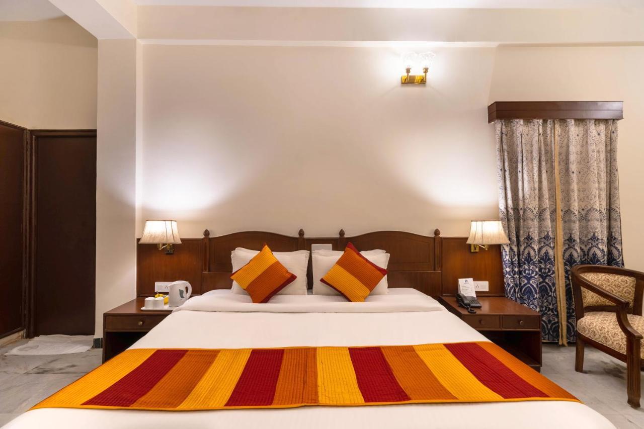 Sarovar - Lake Facing Boutique Hotel On Lake Pichola Удайпур Екстер'єр фото